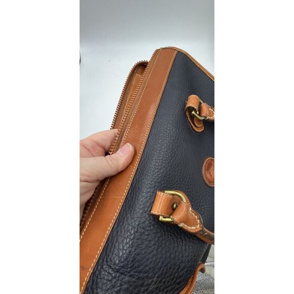 Authenticated Vintage Dooney & Bourke Navy Tan All Weather Leather Satchel Duck‎ - Picture 7 of 10